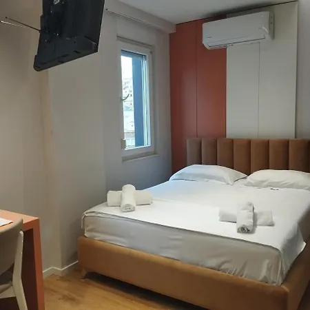 Rombald Square Apartment